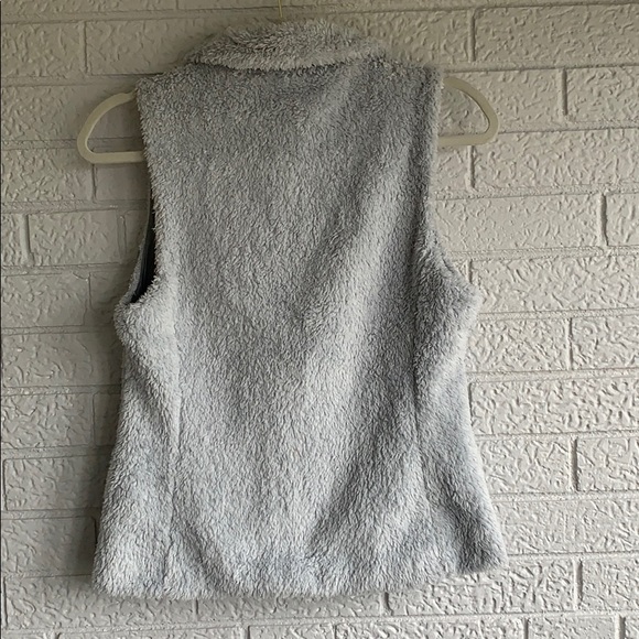 Patagonia fleece vest, Size Small - Picture 2 of 3